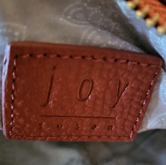 Joy Susan Vegan Leather Bag - Picture 2 of 5